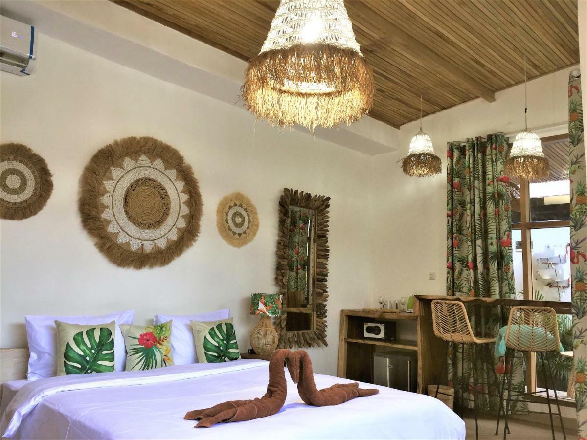 Hotel Flamingo Gili Trawangan Esterno foto