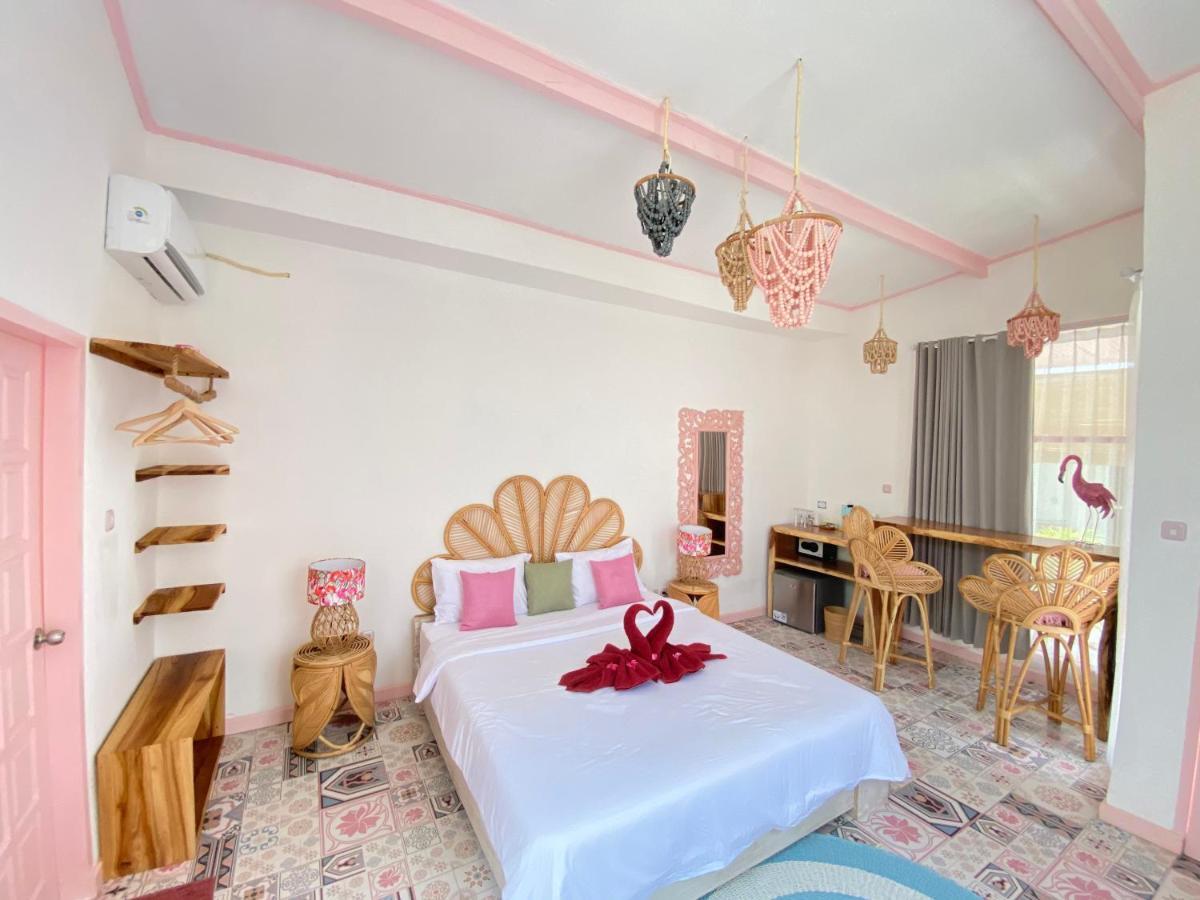 Hotel Flamingo Gili Trawangan Esterno foto
